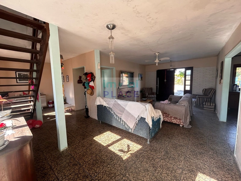 Casa de Esquina com Piscina e Amplo Espaço!: 13ª foto da galeria de imagens do imóvel