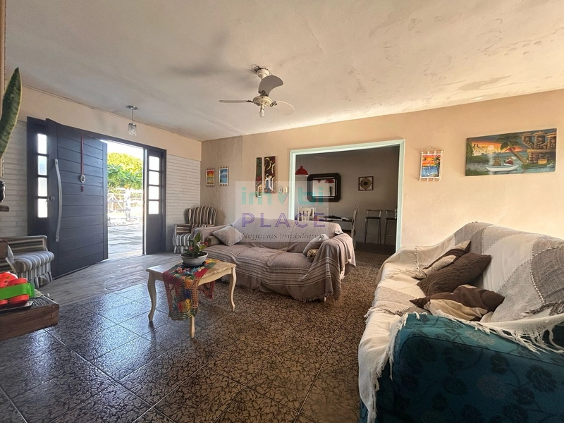 Casa de Esquina com Piscina e Amplo Espaço!: 10ª foto da galeria de imagens do imóvel