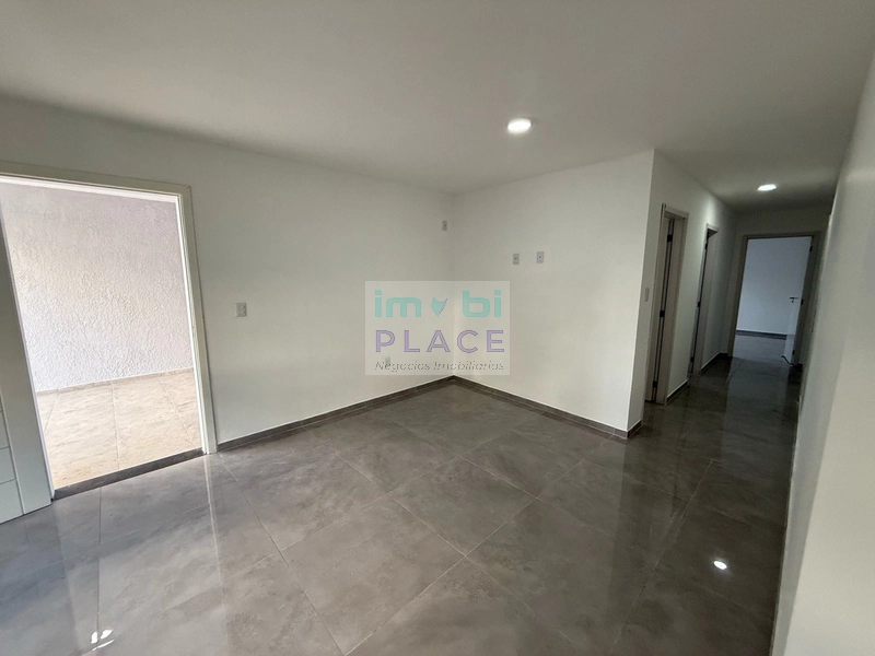 Casa à Venda - 3 Dormitórios, 1 Suíte, Reformada próx ao Macromix!: 8ª foto da galeria de imagens do imóvel