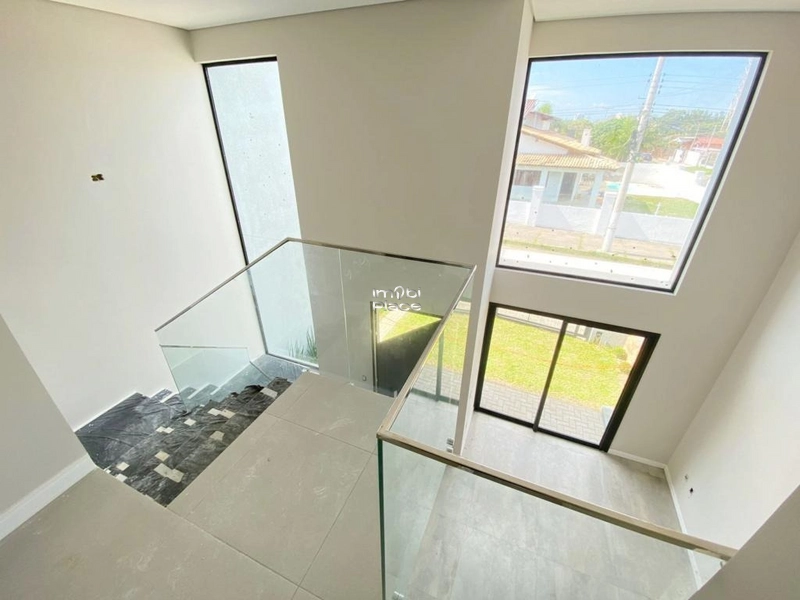 Belíssimo Sobrado de Alto Padrão Construtivo 3 Dormitórios em Imbé: 5ª foto da galeria de imagens do imóvel