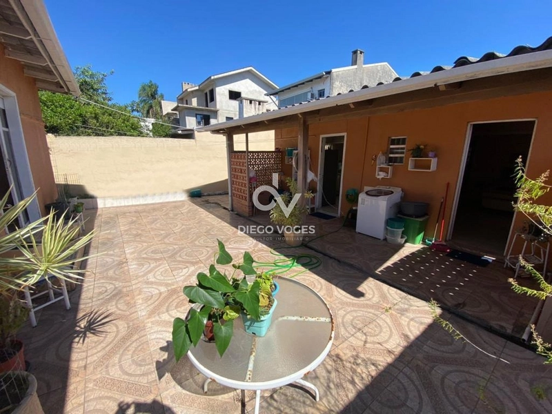 Casa Próximo aos comércios e Centro de Tramandaí.: 6ª foto da galeria de imagens do imóvel