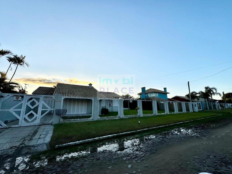 Casa à venda no Centro de Imbé – completa e pronta para morar: 11ª foto da galeria de imagens do imóvel