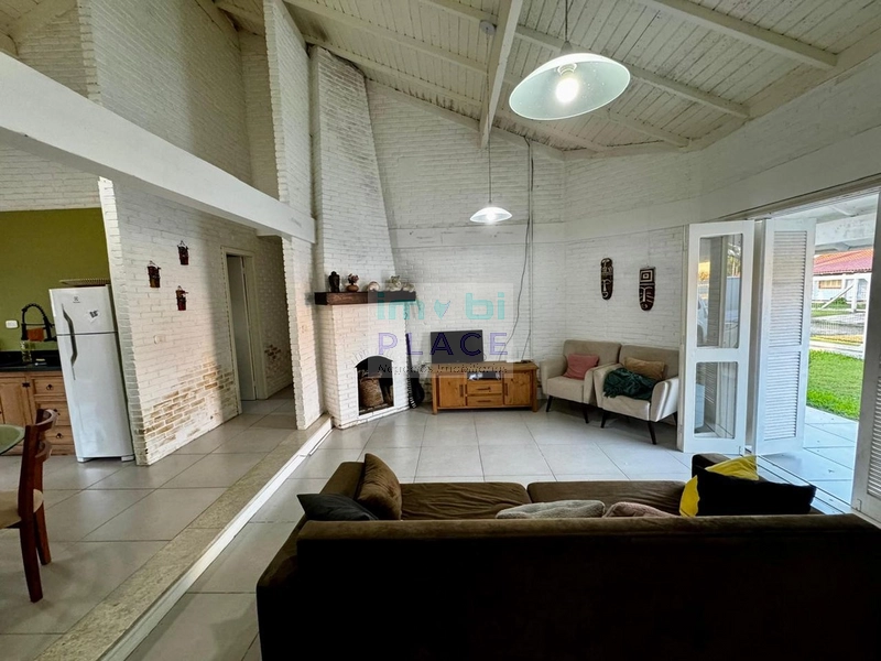 Casa à venda no Centro de Imbé – completa e pronta para morar: 7ª foto da galeria de imagens do imóvel