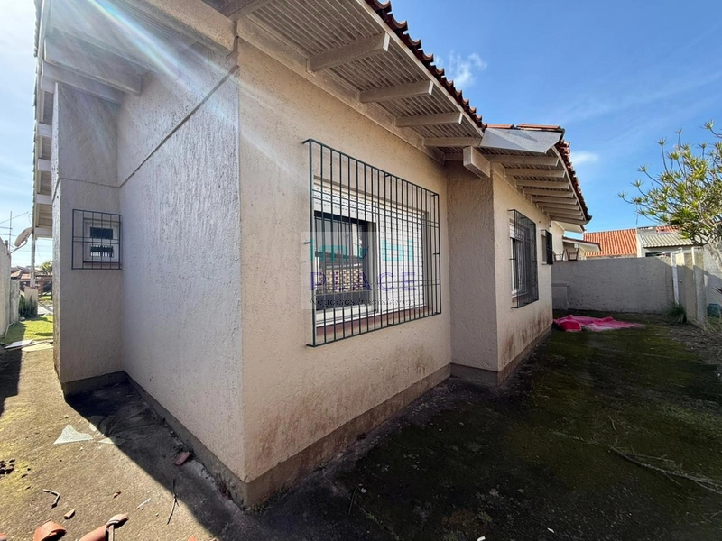 Casa Ampla com 4 Quartos: 11ª foto da galeria de imagens do imóvel