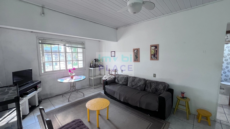 Anúncio: Aconchegante Casa com Anexo, Área Gourmet e Garagem – 85m² Ca: 2ª foto da galeria de imagens do imóvel