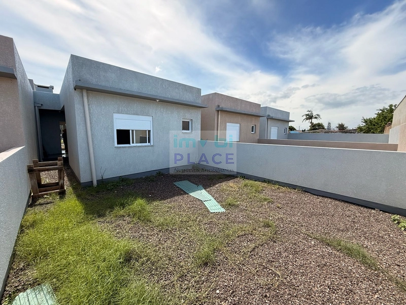 Casa Germinada de Alto Padrão com 2 Dorms (1 Suíte) em Zona Nova Sul: 2ª foto da galeria de imagens do imóvel