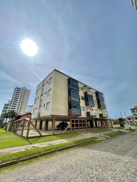 Apartamento à venda no centro de Tramandaí, mobiliado e pronto para morar.: 1ª foto da galeria de imagens do imóvel