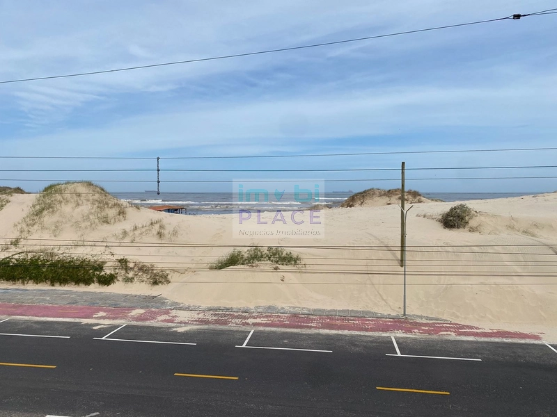 Triplex Disponível para Férias de Janeiro a beira mar de Imbé: 1ª foto da galeria de imagens do imóvel