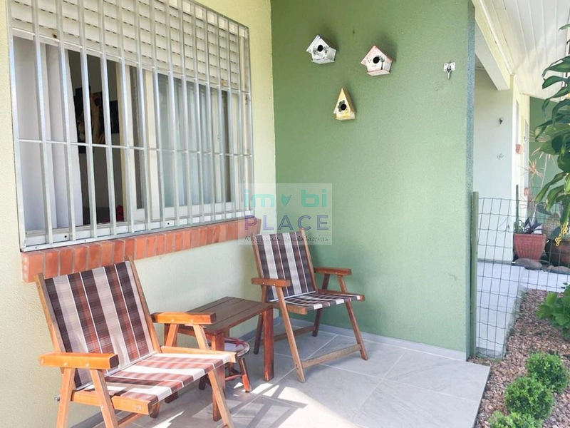 Encantador Duplex de esquina em Capão Novo: 3ª foto da galeria de imagens do imóvel