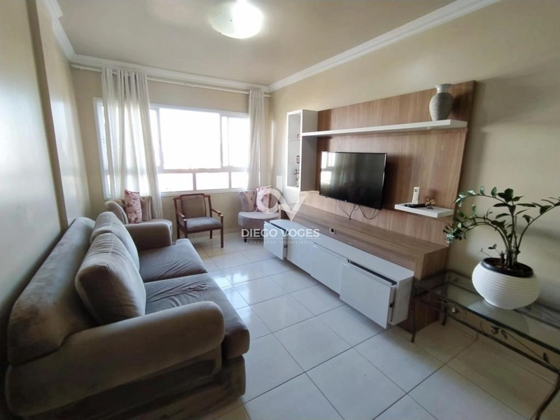 Apartamento semi mobiliado no centro próximo ao comércio local: 6ª foto da galeria de imagens do imóvel