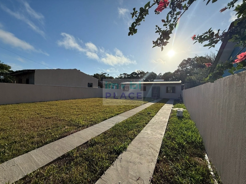 Casa Nova em Tramandai - 2 Dormitórios, 1 Banheiro: 2ª foto da galeria de imagens do imóvel