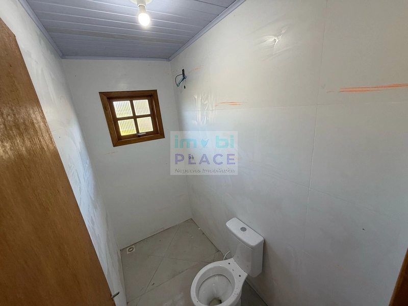 Casa Nova em Tramandai - 2 Dormitórios, 1 Banheiro: 8ª foto da galeria de imagens do imóvel