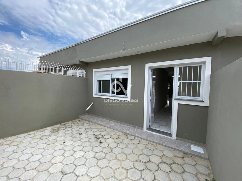 Casa geminada de esquina,: 17ª foto da galeria de imagens do imóvel