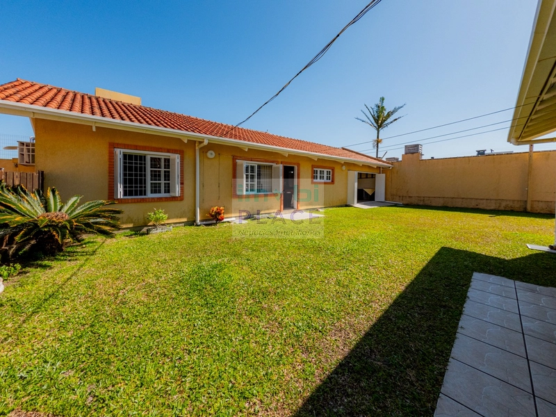 Casa à venda com amplo espaço e lazer completo: 13ª foto da galeria de imagens do imóvel