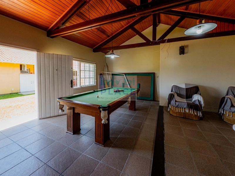 Casa à venda com amplo espaço e lazer completo: 20ª foto da galeria de imagens do imóvel