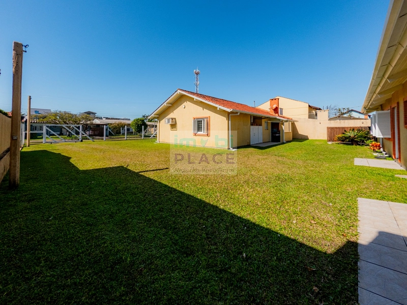 Casa à venda com amplo espaço e lazer completo: 43ª foto da galeria de imagens do imóvel