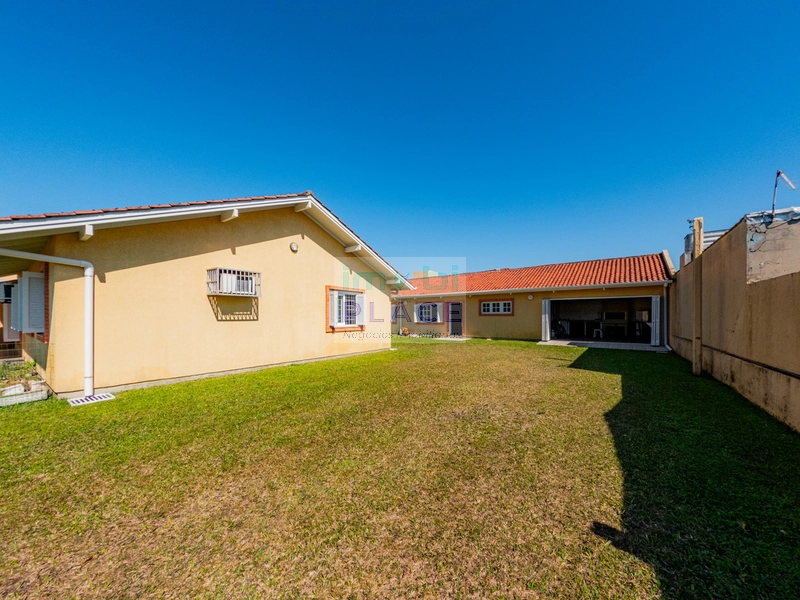 Casa à venda com amplo espaço e lazer completo: 17ª foto da galeria de imagens do imóvel