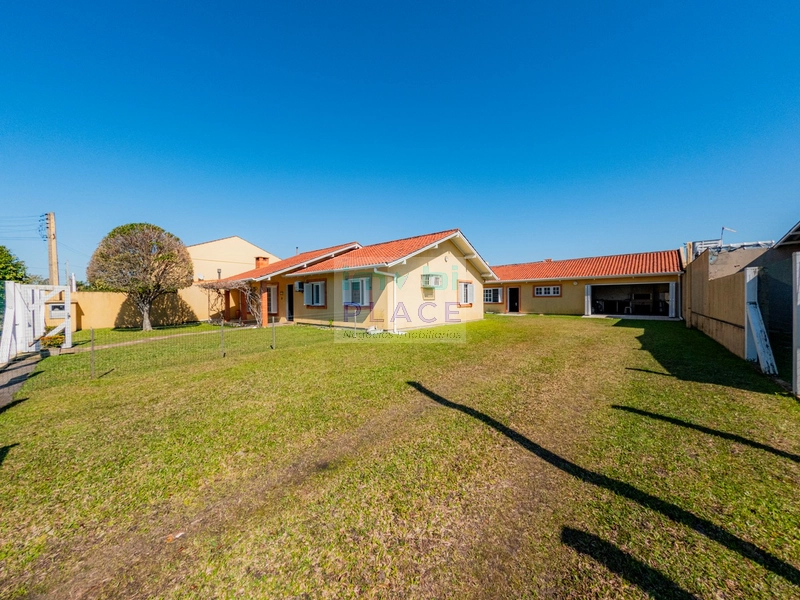Casa à venda com amplo espaço e lazer completo: 16ª foto da galeria de imagens do imóvel