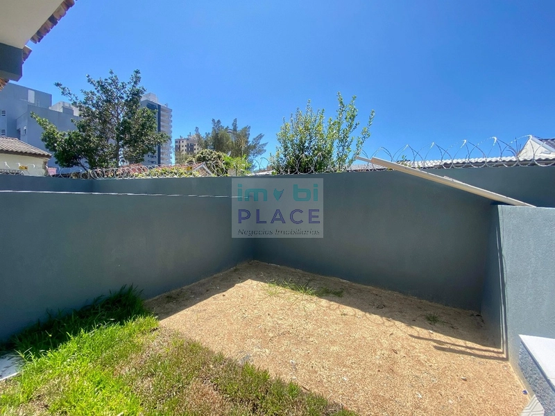 Duplex com 2 suítes e pátio nos fundos – conforto e funcionalidade: 14ª foto da galeria de imagens do imóvel