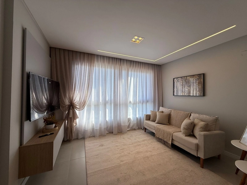 Apartamento mobiliado e decorado à venda no coração de Tramandaí.: 3ª foto da galeria de imagens do imóvel