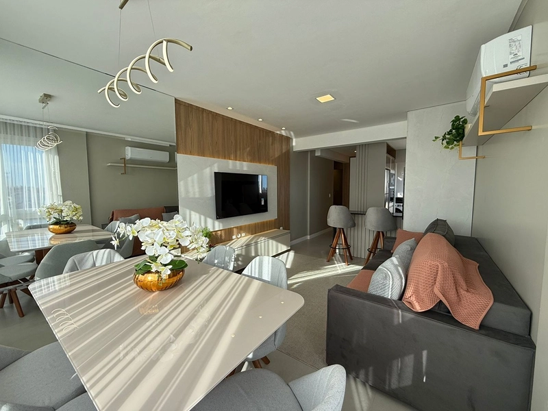 Apartamento Mobiliado e Decorado no Centro de Tramandaí: 1ª foto da galeria de imagens do imóvel