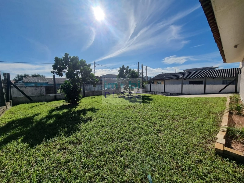 IMPERDÍVEL – CASA FRENTE MAR: 3ª foto da galeria de imagens do imóvel