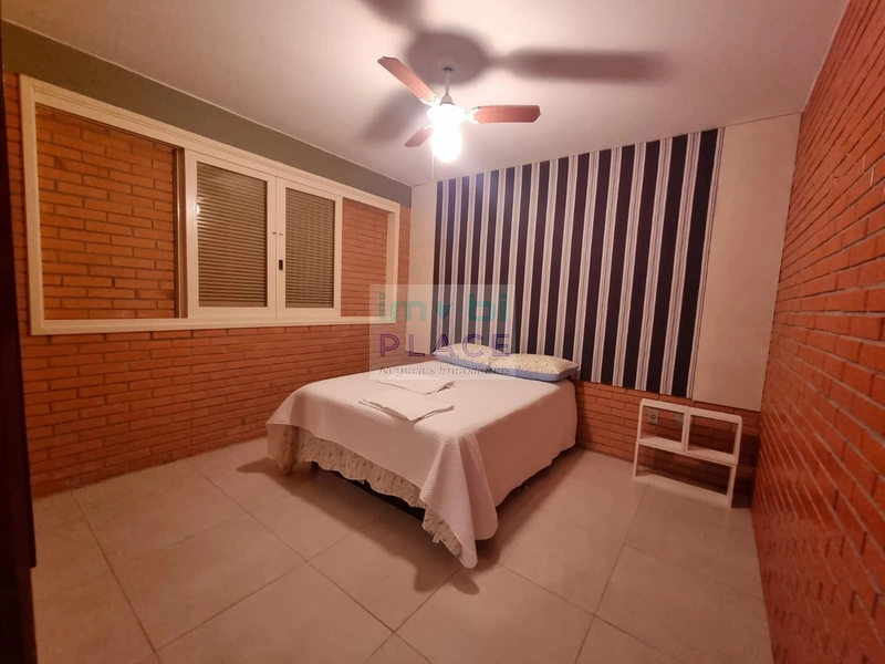 IMPERDÍVEL – CASA FRENTE MAR: 23ª foto da galeria de imagens do imóvel