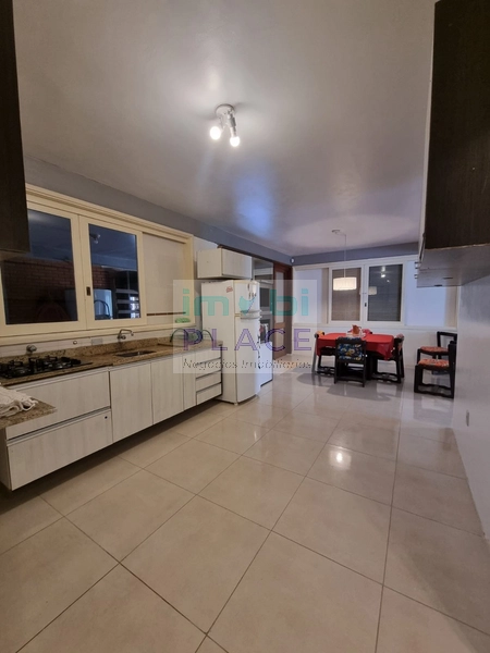 IMPERDÍVEL – CASA FRENTE MAR: 13ª foto da galeria de imagens do imóvel