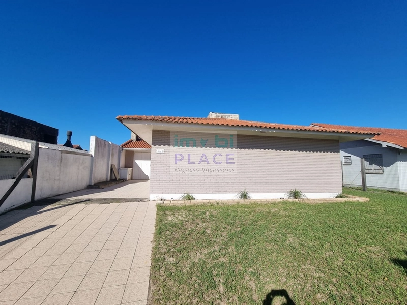 IMPERDÍVEL – CASA FRENTE MAR: 5ª foto da galeria de imagens do imóvel