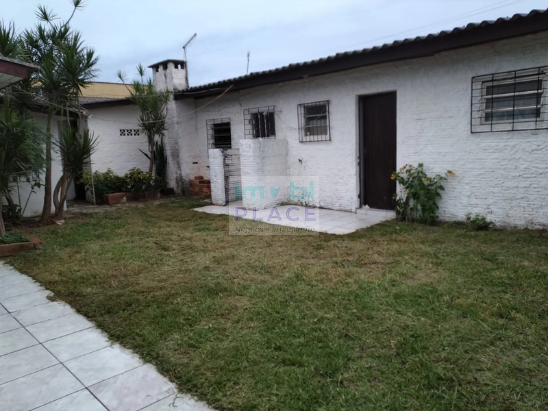 Explore o máximo em conforto e versatilidade nesta espaçosa residência: 1ª foto da galeria de imagens do imóvel
