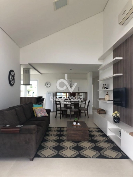 Casa a venda em condomínio fechado em Tramandaí, com 173m²: 7ª foto da galeria de imagens do imóvel