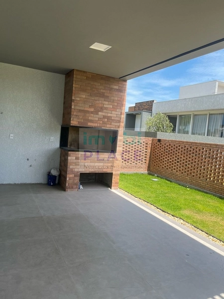 Casa em Condomínio: 2ª foto da galeria de imagens do imóvel