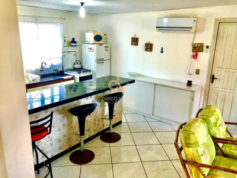 Casa com amplo terreno 2 quartos quiosque com churrasqueira e piscina: 8ª foto da galeria de imagens do imóvel