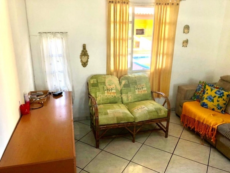 Casa com amplo terreno 2 quartos quiosque com churrasqueira e piscina: 6ª foto da galeria de imagens do imóvel
