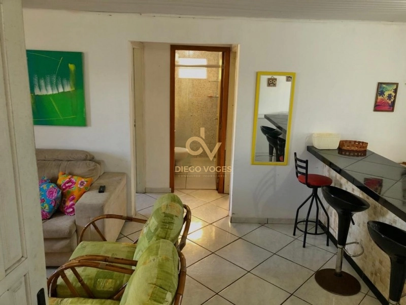 Casa com amplo terreno 2 quartos quiosque com churrasqueira e piscina: 7ª foto da galeria de imagens do imóvel