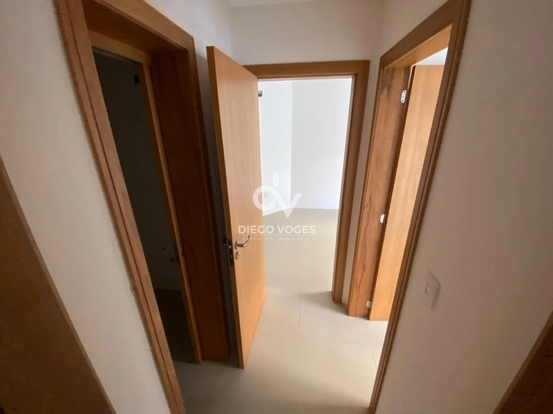 Apartamento novo ao da Avenida. da Igreja e a poucas quadras do mar: 11ª foto da galeria de imagens do imóvel