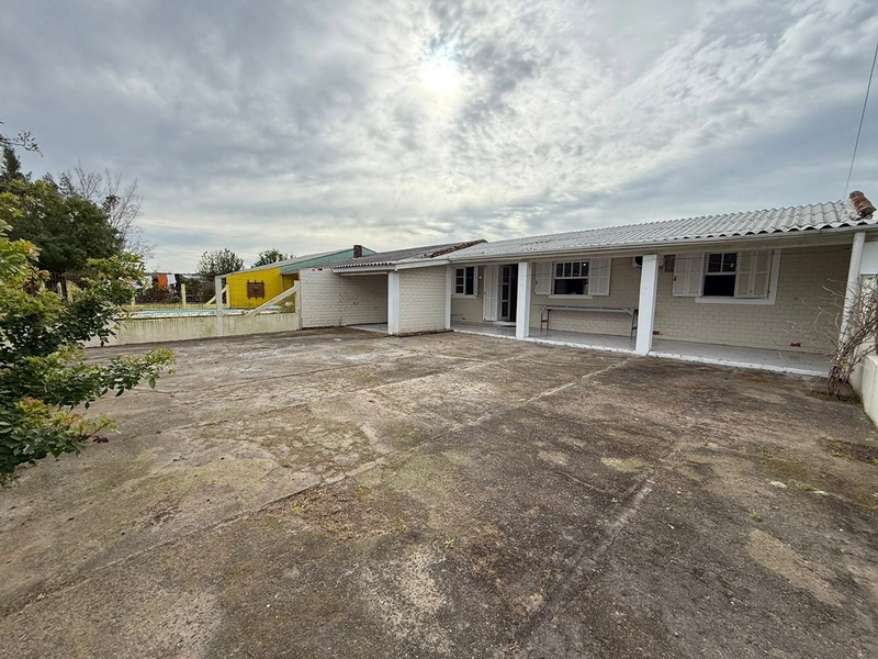 Residência bem localizada, a 100 metros do Super Mercado Zanella: 78ª foto da galeria de imagens do imóvel