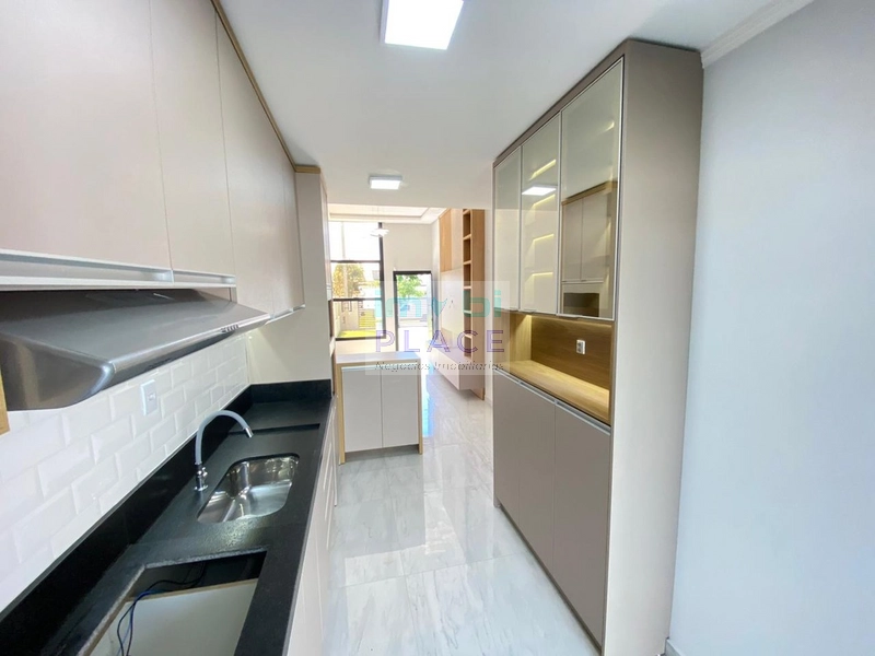 Linda e Super Moderna Casa à Venda!: 27ª foto da galeria de imagens do imóvel