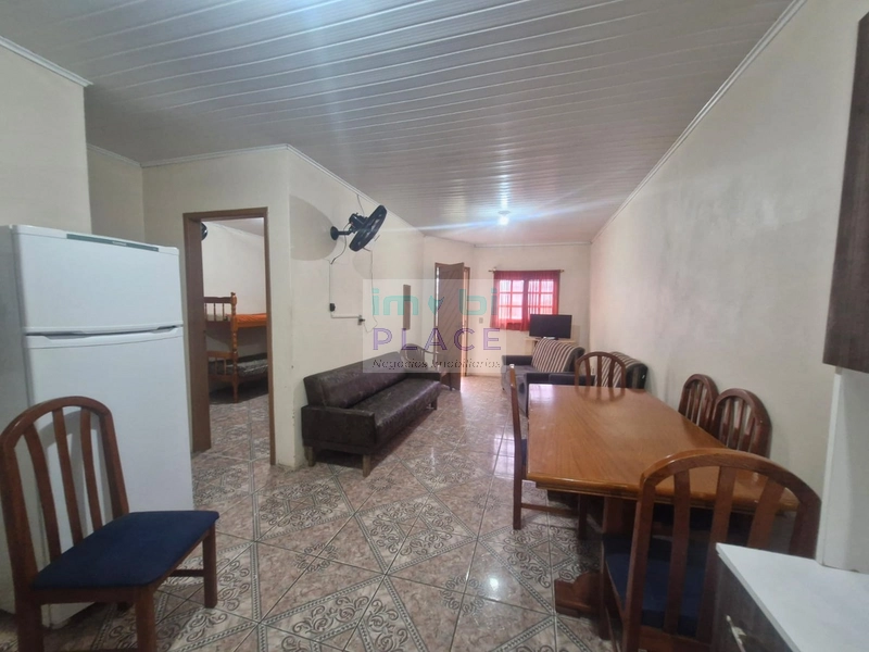 Casa à Venda: 1ª foto da galeria de imagens do imóvel