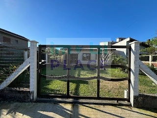 Casa à Venda – Apenas 75 metros do mar: 1ª foto da galeria de imagens do imóvel