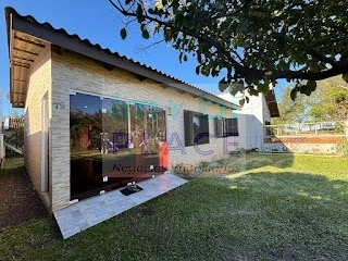 Casa à Venda – Apenas 75 metros do mar: 8ª foto da galeria de imagens do imóvel
