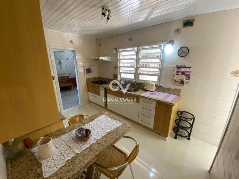 Casa à venda na praia de Tramandaí, próximo ao Fórum e Brigada Militar: 27ª foto da galeria de imagens do imóvel