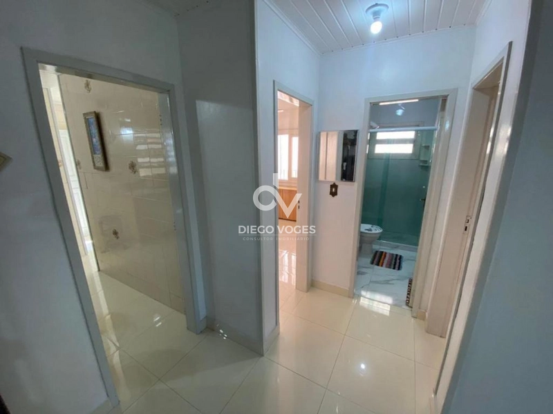 Casa à venda na praia de Tramandaí, próximo ao Fórum e Brigada Militar: 31ª foto da galeria de imagens do imóvel