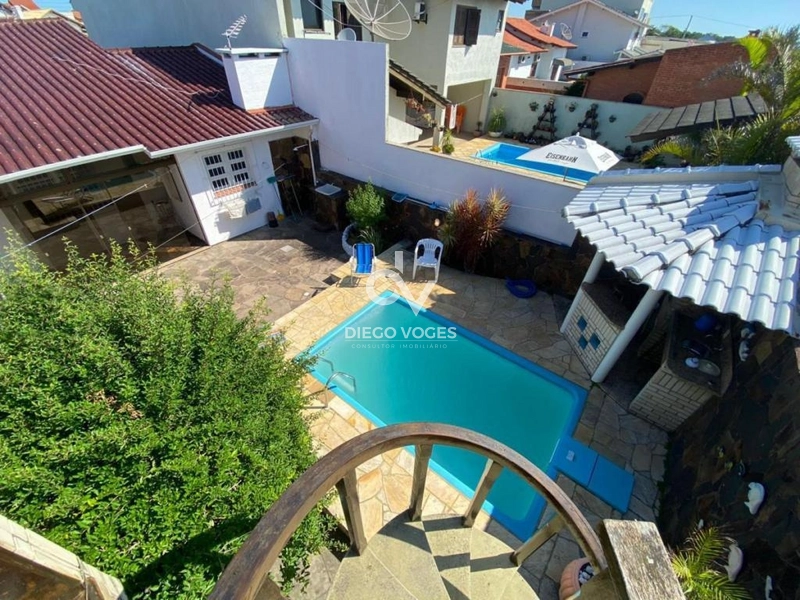 Casa à venda na praia de Tramandaí, próximo ao Fórum e Brigada Militar: 37ª foto da galeria de imagens do imóvel