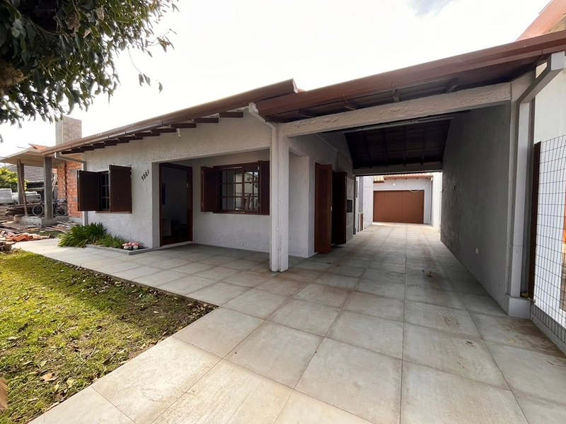 Casa à venda em Nova Tramandaí: 1ª foto da galeria de imagens do imóvel