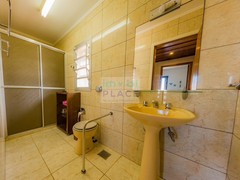 Casa exclusiva no centro: 37ª foto da galeria de imagens do imóvel
