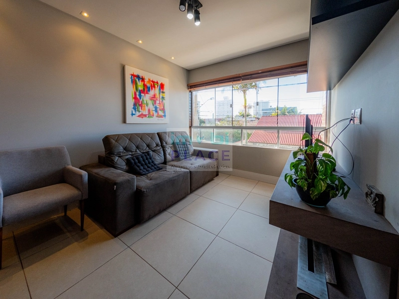 Apartamento mobiliado de frente no centro de Tramandaí – posição solar: 13ª foto da galeria de imagens do imóvel