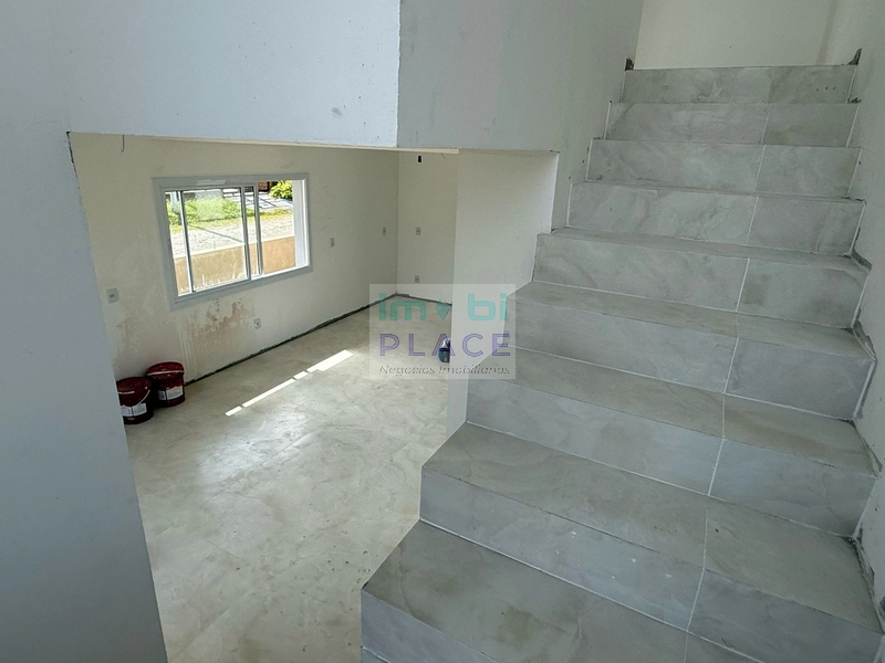 Casa Duplex de Alto Padrão em Mariluz, Imbé: 4ª foto da galeria de imagens do imóvel