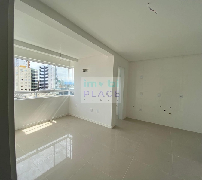 Apartamento à venda no Centro: 2ª foto da galeria de imagens do imóvel