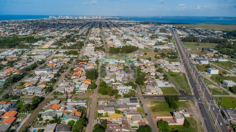 Casa à venda com amplo espaço: 40ª foto da galeria de imagens do imóvel